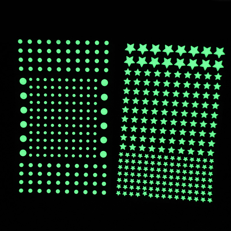 211pcs 3D Bubble Luminous Star - Home Cinema Room recension och pris